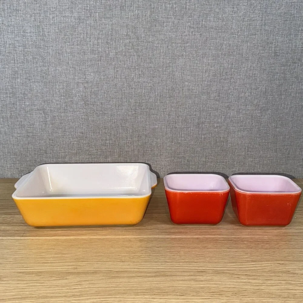 Pyrex product set